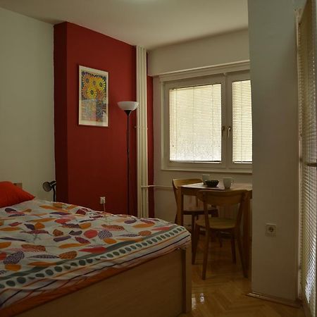 Apartment Kapishtec Skopje Kamer foto
